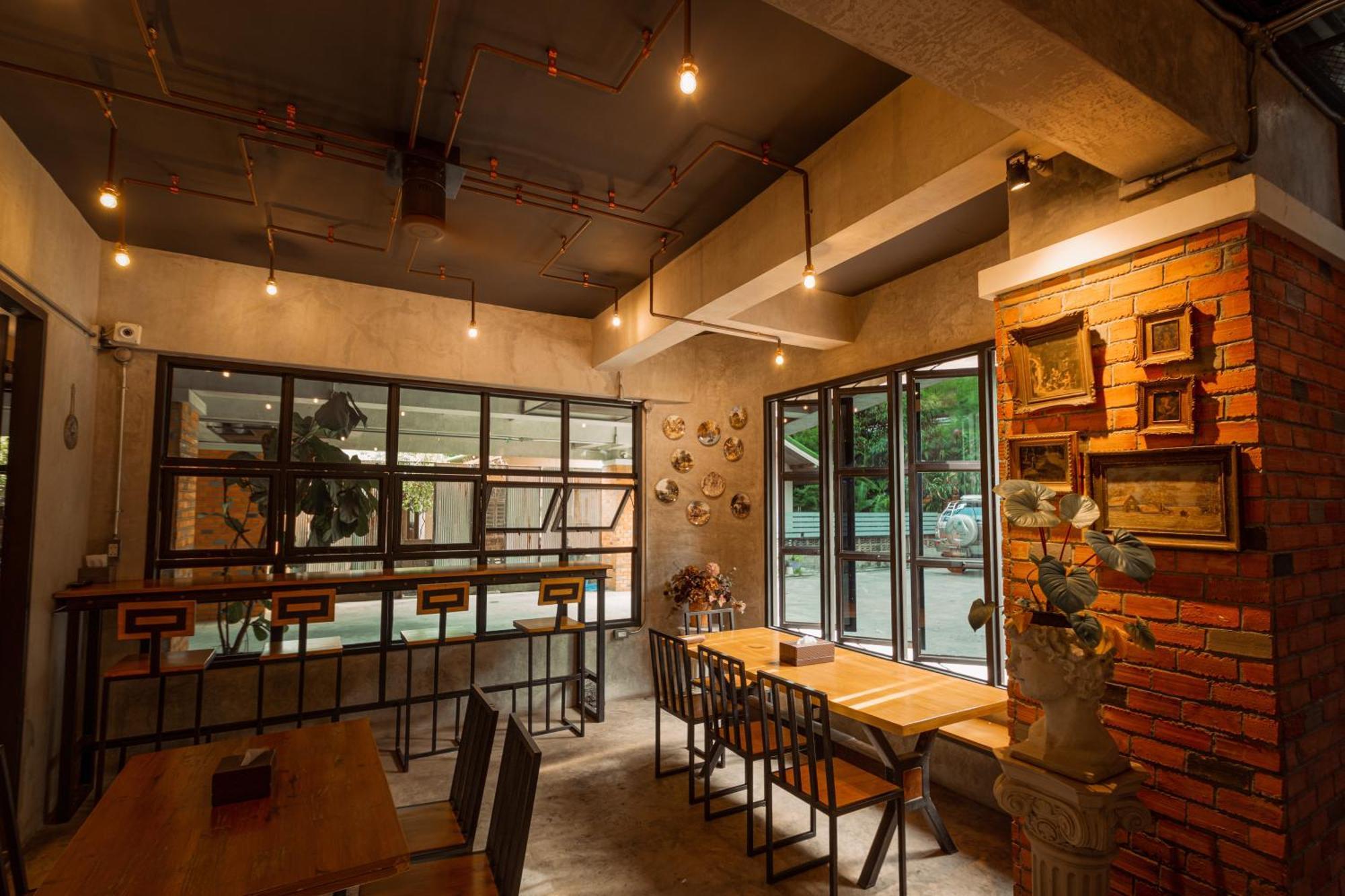The Old Inn Udon Thani Exterior foto